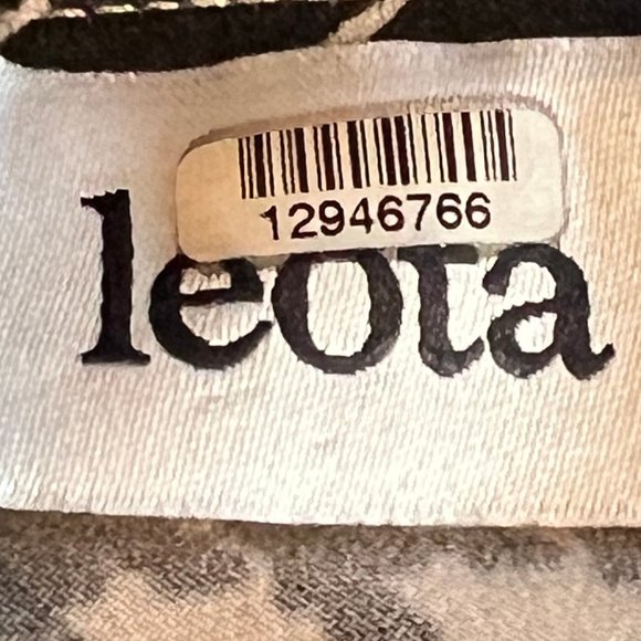 Like new! LEOTA Black and white Houndstooth Sweetheart Neckline Dress Si… - Picture 4 of 16